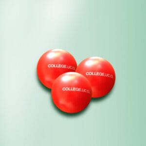 Pelota antiestrés College UC