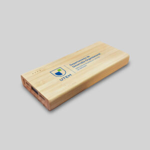 Power Bank de bambú con logotipo UTEM